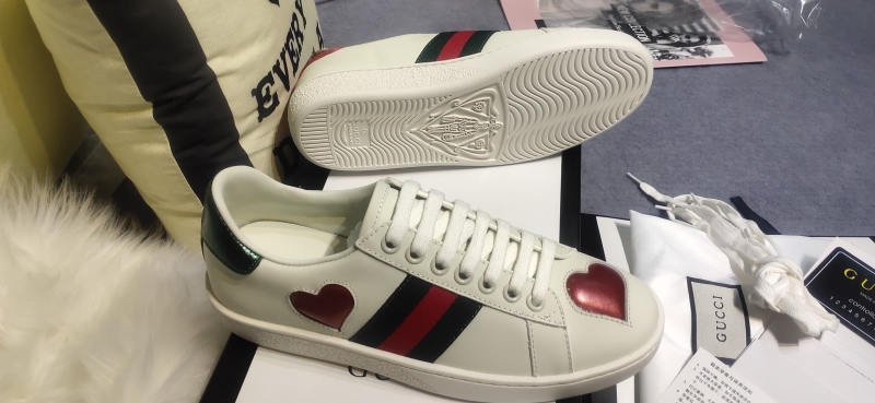 Gucci Casual Shoes